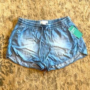 NWT H&M L.O.G.G denim athleisure shorts, size 8